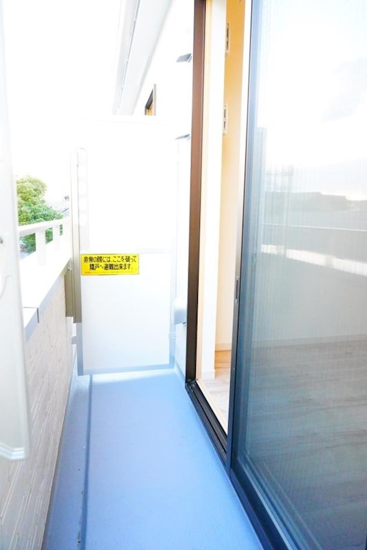 バルコニー　バルコニー