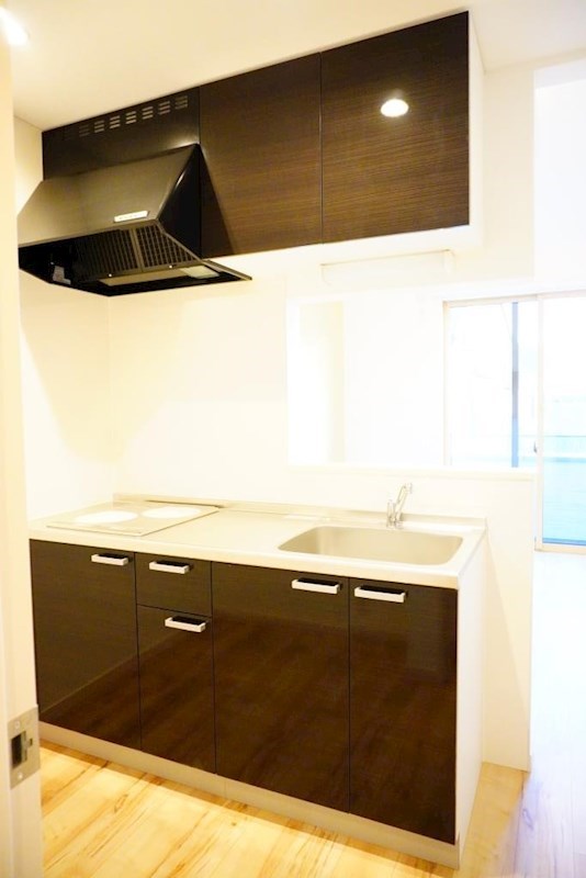 キッチン　ＩＨクッキングヒーター付きのキッチン