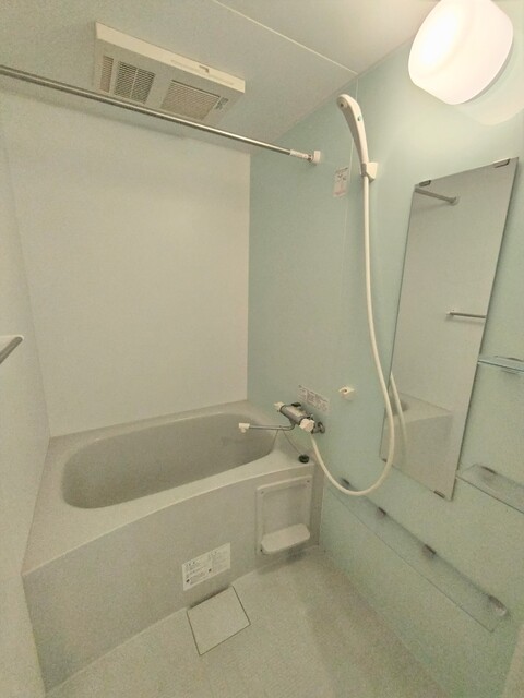 バス・シャワールーム　他号室参考写真です