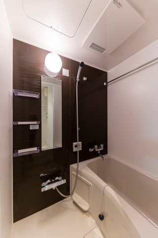 バス・シャワールーム　風呂