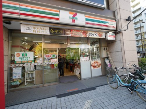 コンビニ　セブンイレブン　外神田２丁目妻恋坂店（コンビニ）まで155m