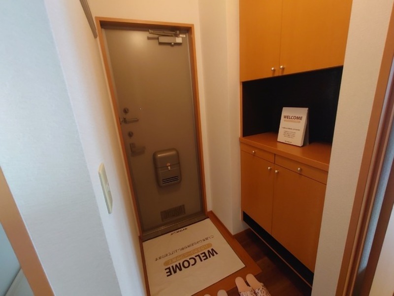 玄関　図面と現状に相違がある場合には現状を優先