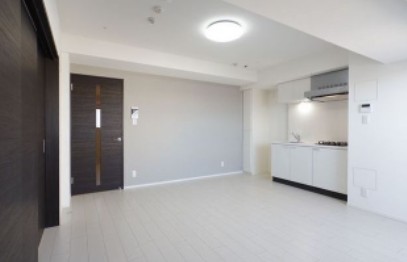 居室・リビング　☆明るい居間☆