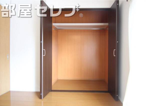 収納　たっぷり収納できるスペースです。