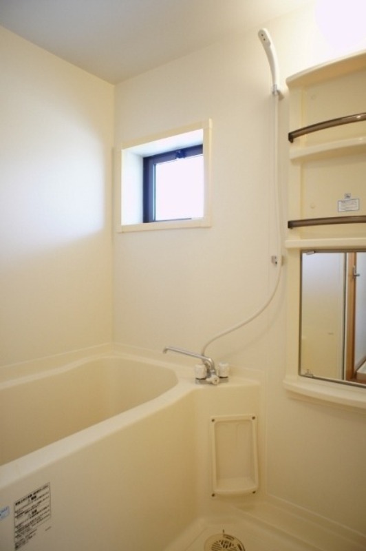 バス・シャワールーム　図面と現状に相違がある場合には現状を優先