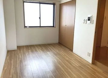 居室・リビング　☆明るい洋室☆