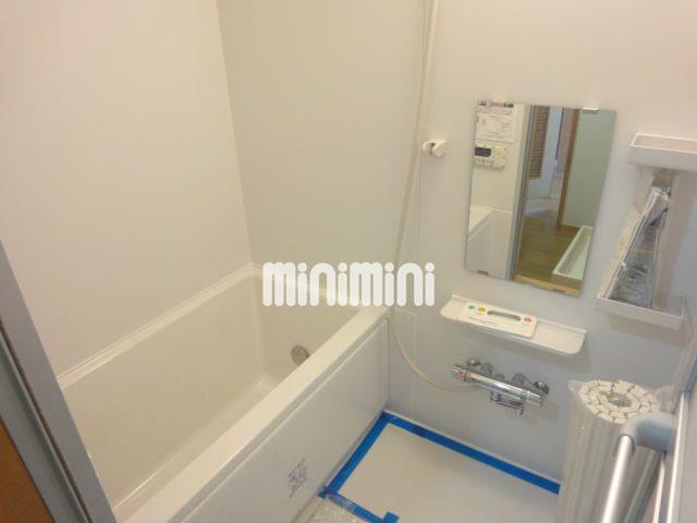 バス・シャワールーム　湯量調節可能です