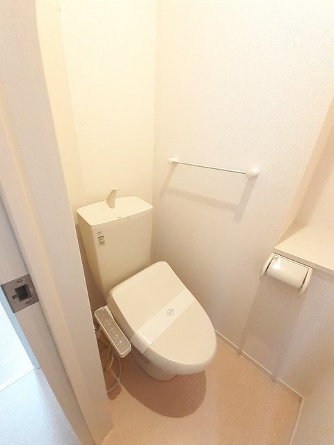 トイレ　トイレ