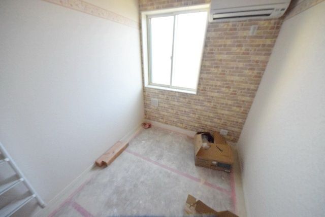 居室・リビング　新築施工時のお写真です。