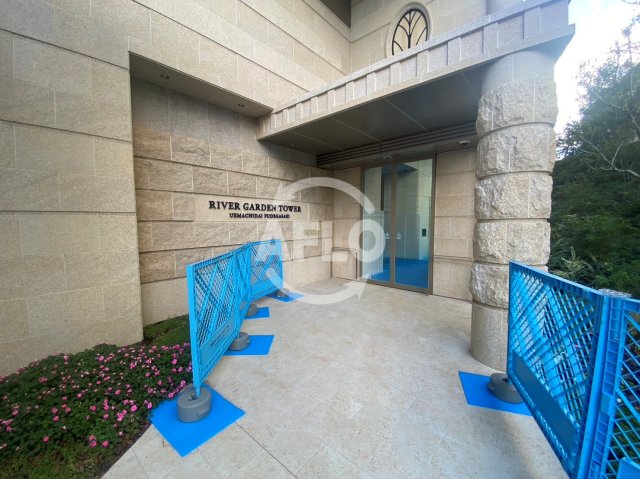 エントランス　リバーガーデンタワー上町台筆ヶ崎　エントランス