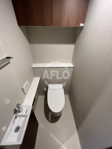 トイレ　リバーガーデンタワー上町台筆ヶ崎　トイレ