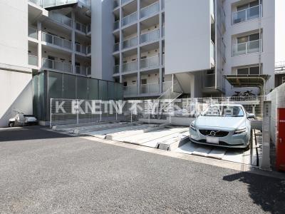 駐車場　駐車場です