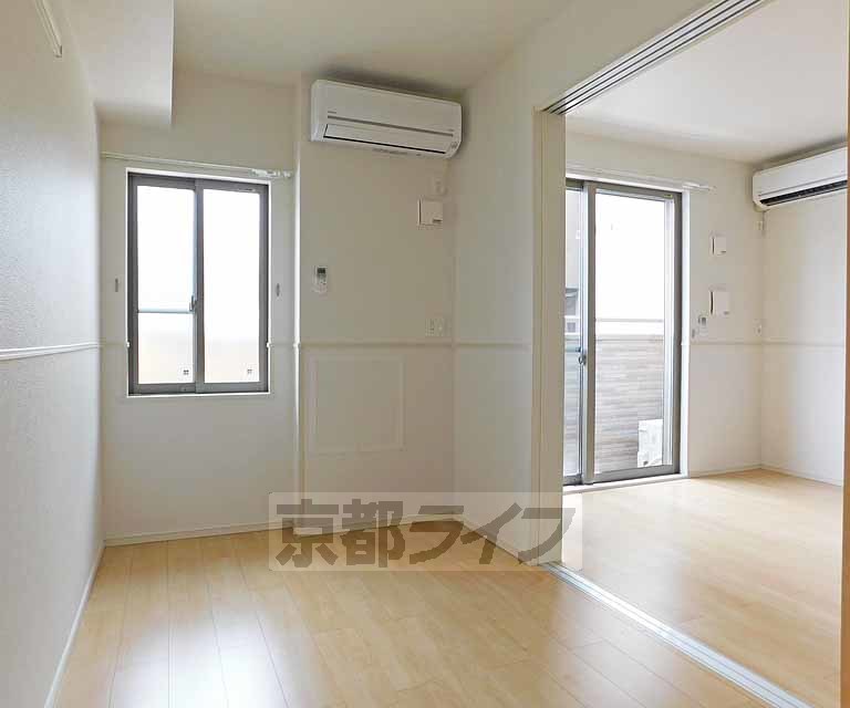 居室・リビング　とにかくアカルイ～！