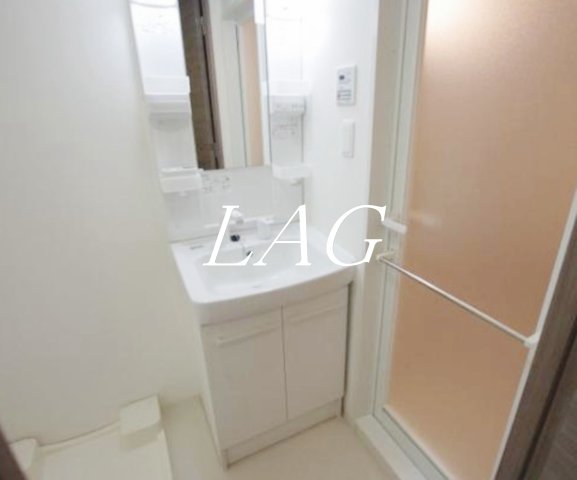 洗面設備　洗面台です。