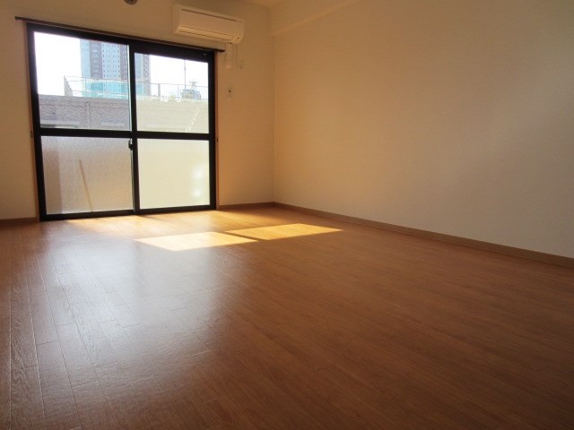 居室・リビング　※他部屋参照・現況優先