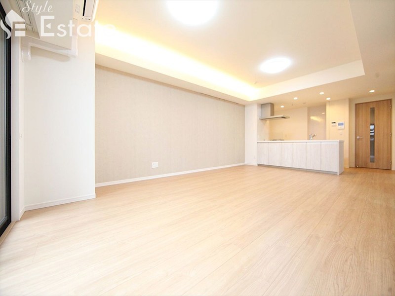 居室・リビング　内装