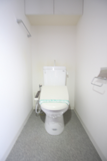 トイレ　※同間取り別部屋の参考写真です