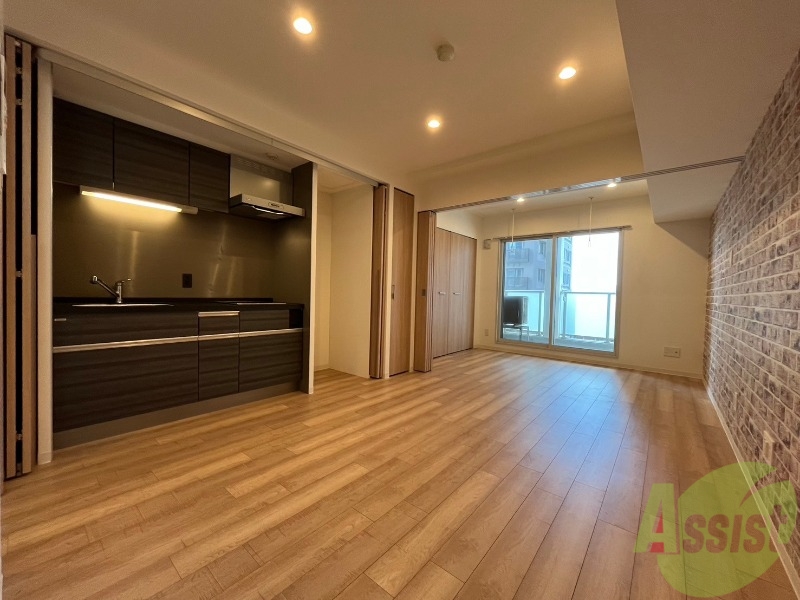 居室・リビング　広くてキレイなお部屋が広がっていて、充実した生活が送れそう。