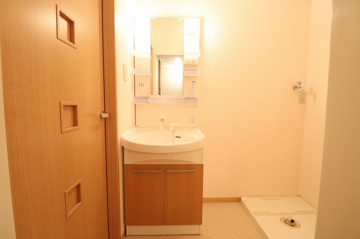 洗面設備　洗髪洗面化粧台