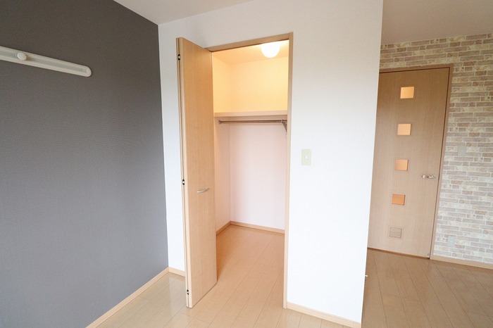 収納　ウォークインクローゼット