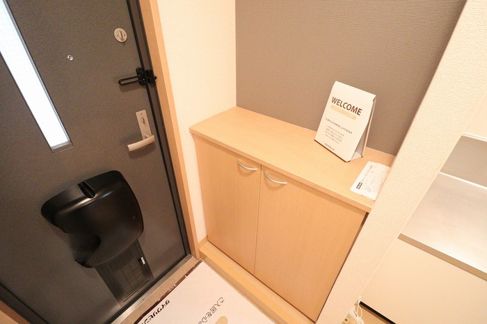 玄関　シューズボックス