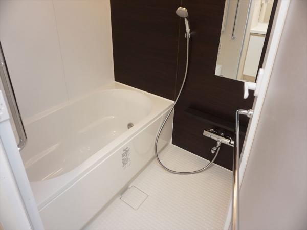 バス・シャワールーム　浴室