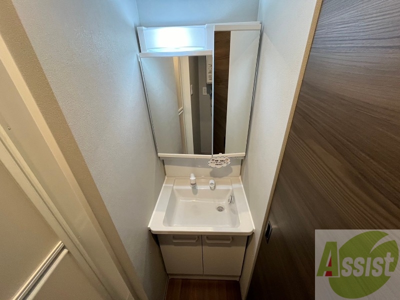 洗面設備　シャンプードレッサーで身支度もラクラクです！