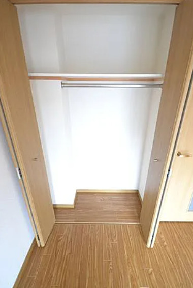 収納　※別部屋の参考写真です。