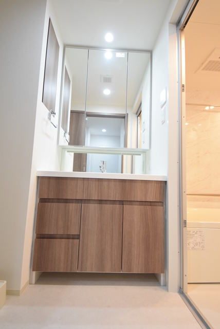 洗面設備　★お問い合わせはタウンハウジング町田店まで★