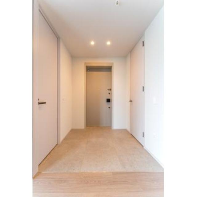 玄関　※写真は同タイプ住戸です。