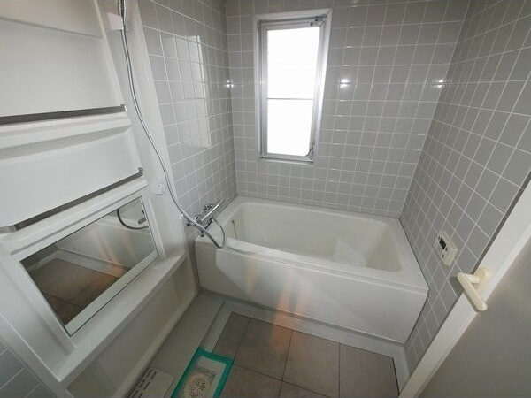 バス・シャワールーム　初期費用分割可★ご希望の場所まで無料送迎サービス付♪