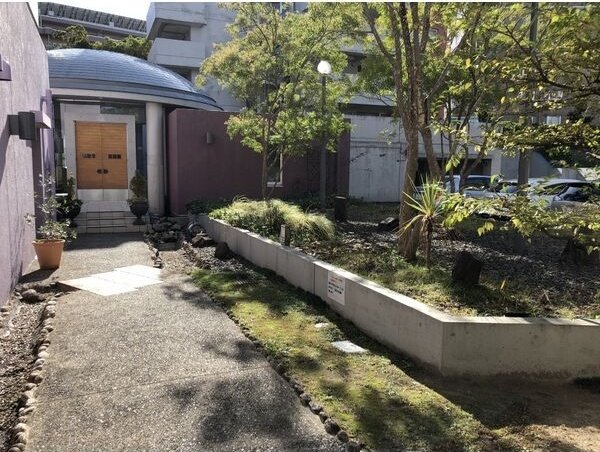 エントランス　初期費用分割可★ご希望の場所まで無料送迎サービス付♪