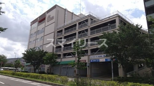 ショッピングセンター　ライフガーデン（ショッピングセンター）まで555m