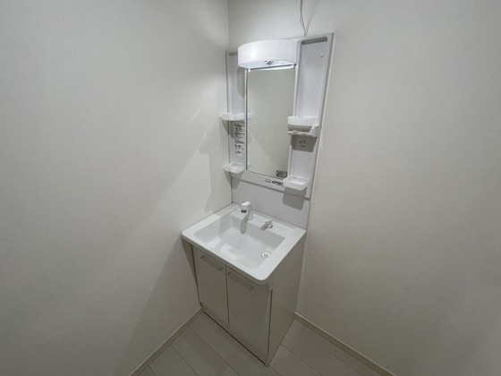 洗面設備　※別部屋の写真です