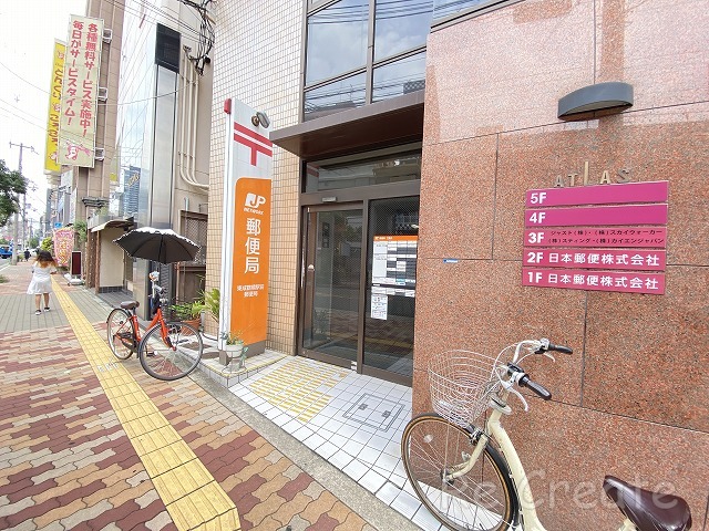 郵便局　東成鶴橋駅前郵便局（郵便局）まで296m