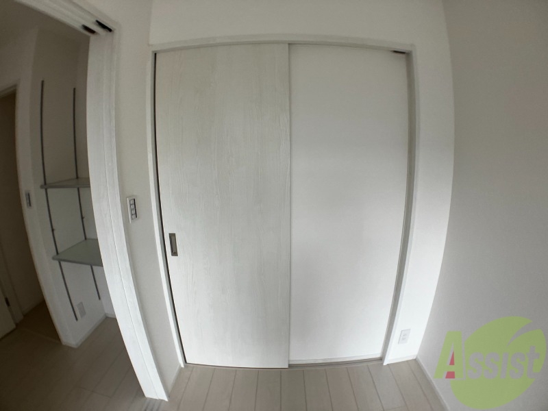 収納　洋室のクローゼット。広さは十分そうです