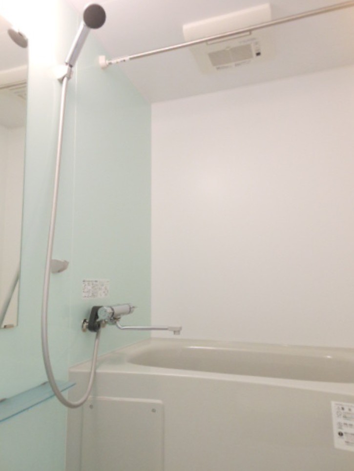 バス・シャワールーム　風呂