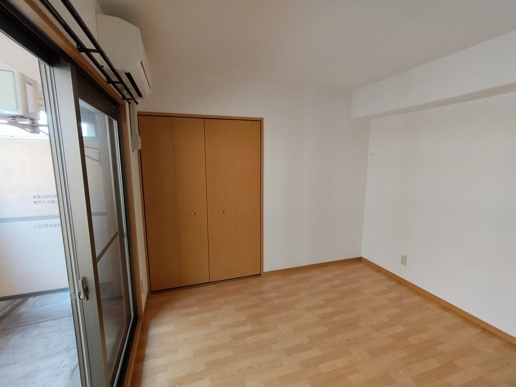 居室・リビング　収納