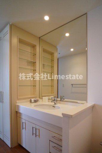 洗面設備　別部屋参考写真