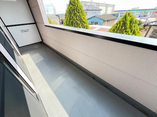 バルコニー　ベランダ