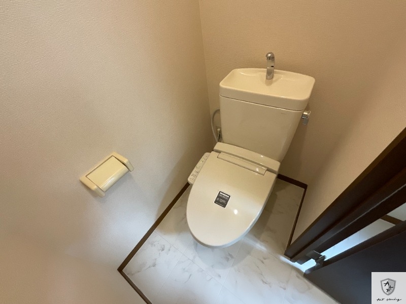 トイレ　イメージ