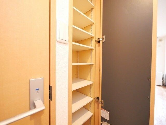 その他設備　※写真は別号室です。