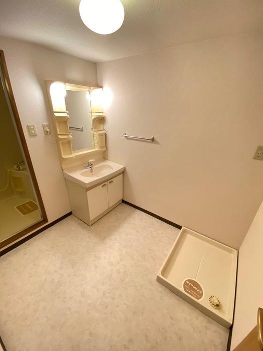 洗面設備　他室参照