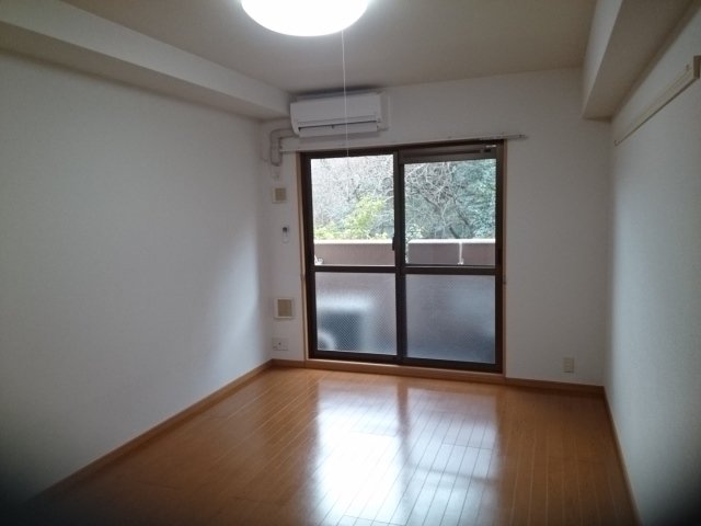 その他部屋・スペース　明るい色調の室内です