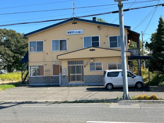 建物外観　北海道教育大学（岩見沢校）まで徒歩１分。