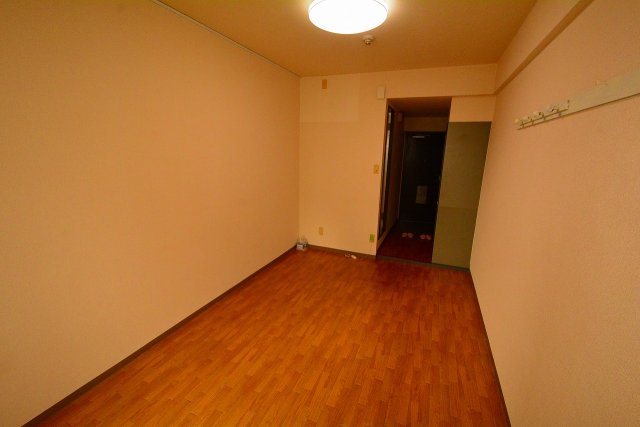 居室・リビング　エアコン付きで初期費用を抑えたい方にもおすすめです。