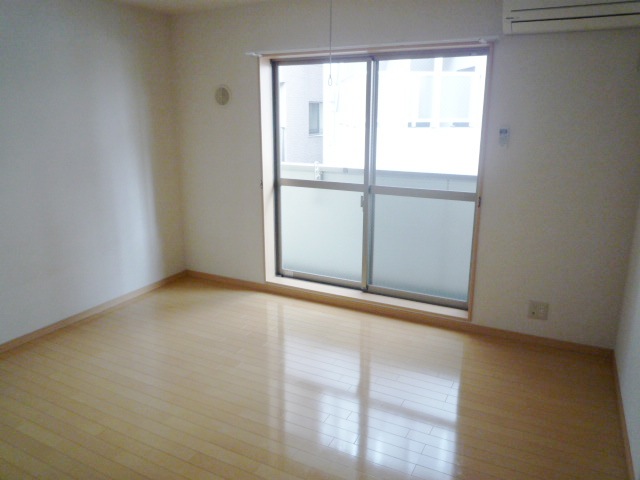 居室・リビング　LINEでのお問い合わせもお待ちしております♪