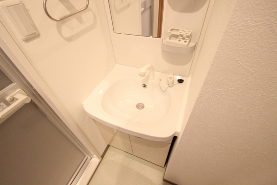 洗面設備　※他部屋の写真です。現況優先
