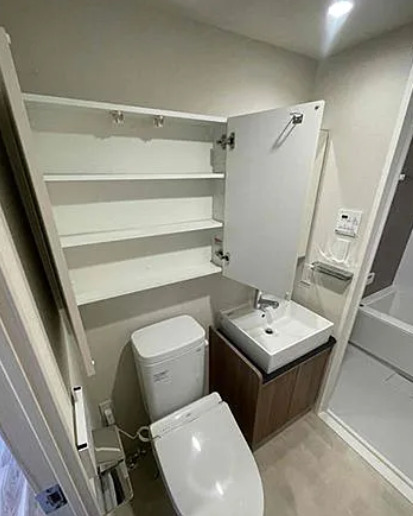 トイレ　写真は同タイプ住居です