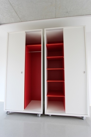 収納　可動式収納